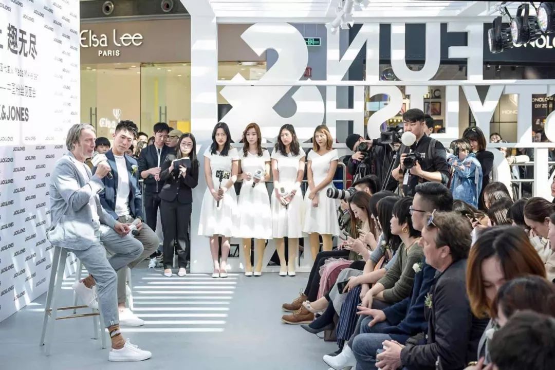 杰克瓊斯換LOGO了！